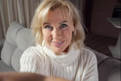 Get Botox-Level Tightening Without the Needle, Stroke Face, or 800 Maintenance!